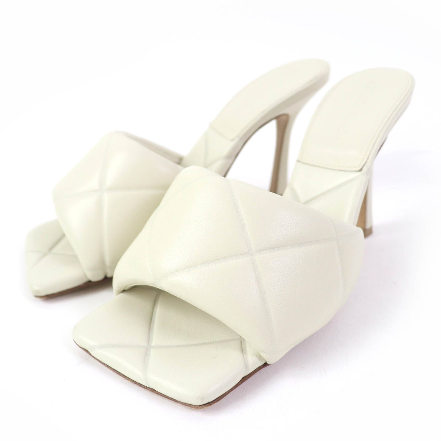 BOTTEGA VENETA – LIDO Maxi Intrecciato Heeled Mules – Ivory Leather – Size 38 – 100% Authentic ✨Previously Owned Excellent Condition ~34% Off MSRP