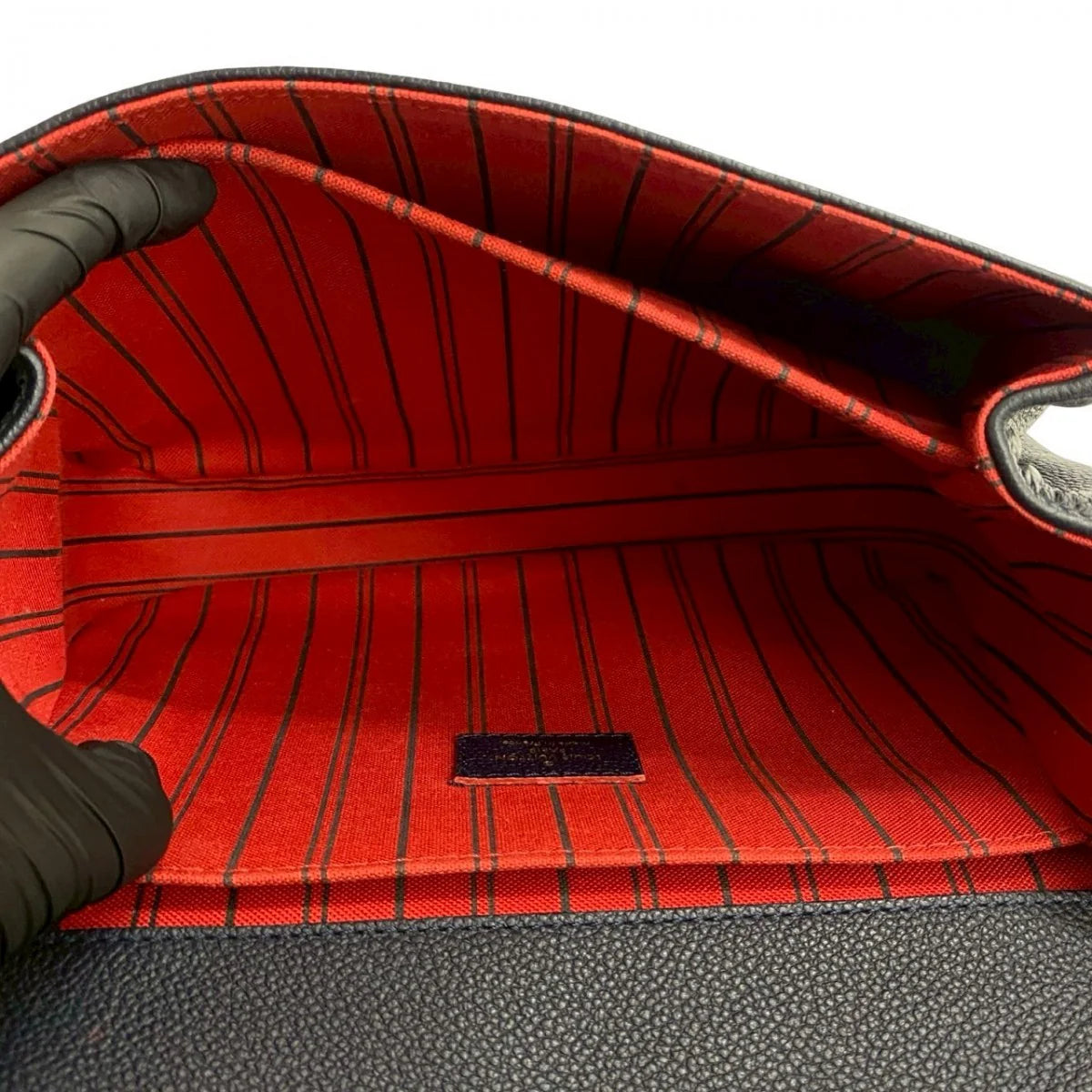 LOUIS VUITTON – Pochette Métis MM Navy Monogram