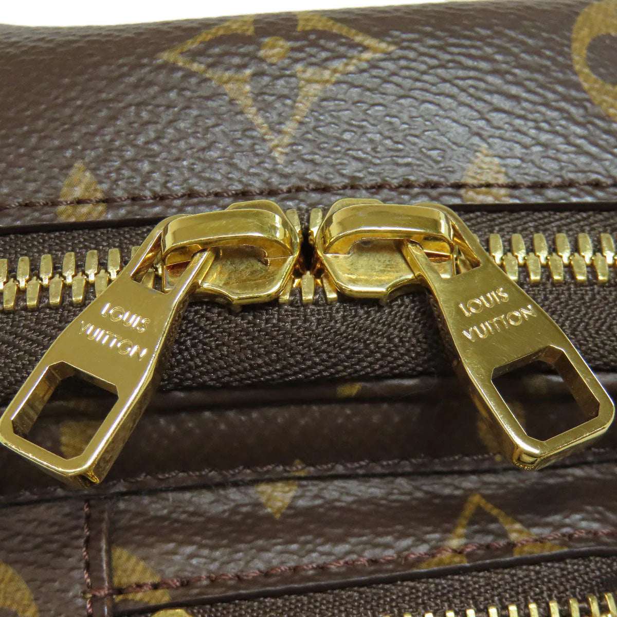 LOUIS VUITTON – Shoulder Bag  – 2021 100% Authentic ✨Excellent Pre-Owne