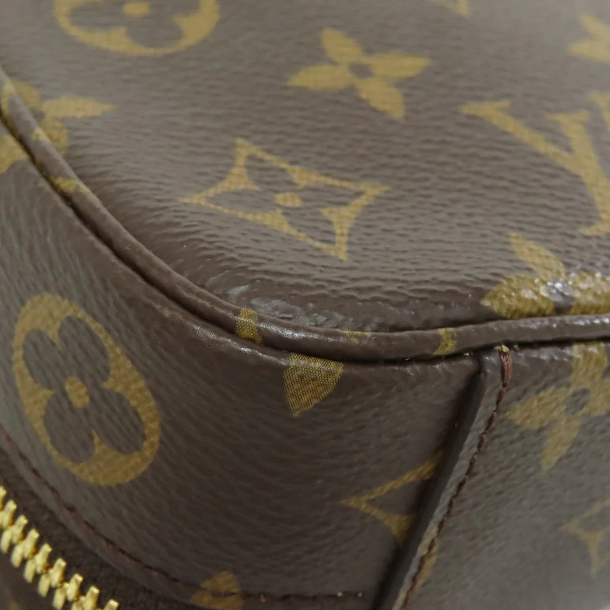 LOUIS VUITTON – Shoulder Bag  – 2021 100% Authentic ✨Excellent Pre-Owne