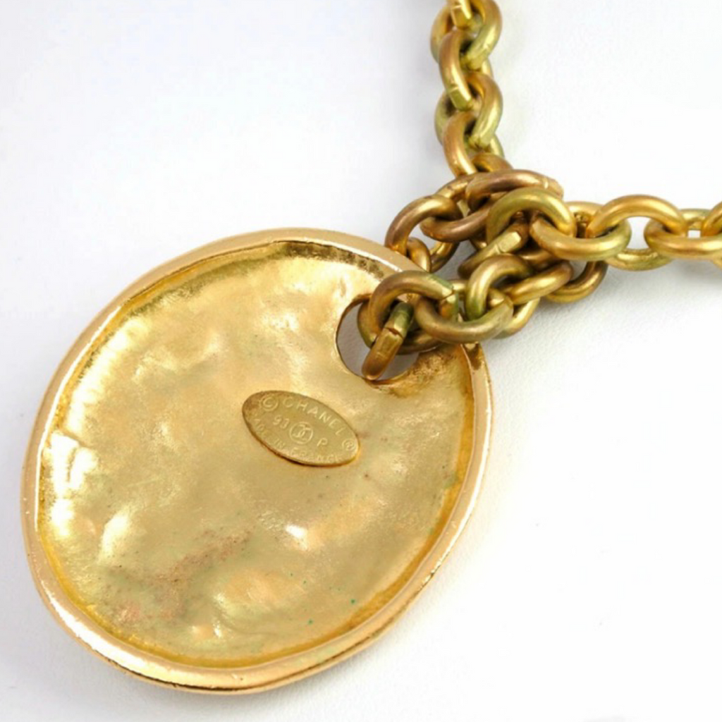 CHANEL – Coco Mark Medallion Necklace – 93P – 1993 Spring Collection – Gold Plated – Previously Owned