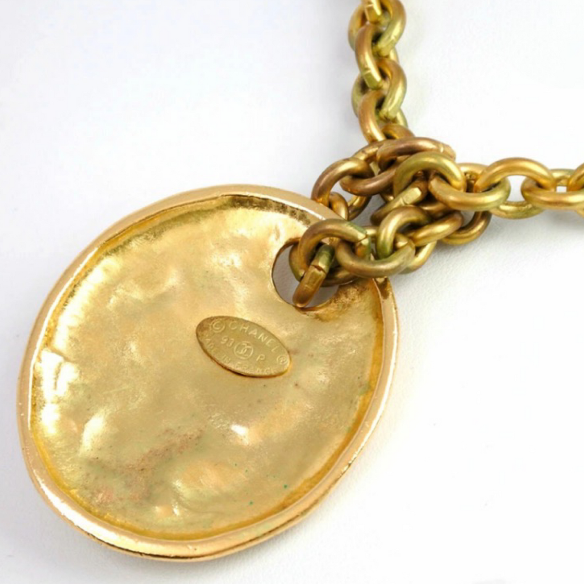 CHANEL – Coco Mark Medallion Necklace – 93P – 1993 Spring Collection – Gold Plated – Previously Owned