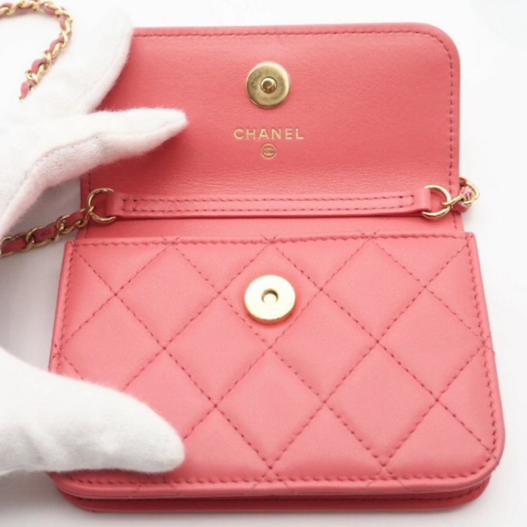 CHANEL Matelassé Bijou Lambskin Chain Shoulder Bag Pink – Crystal CC Mini Crossbody | Authentic-Previously Owned