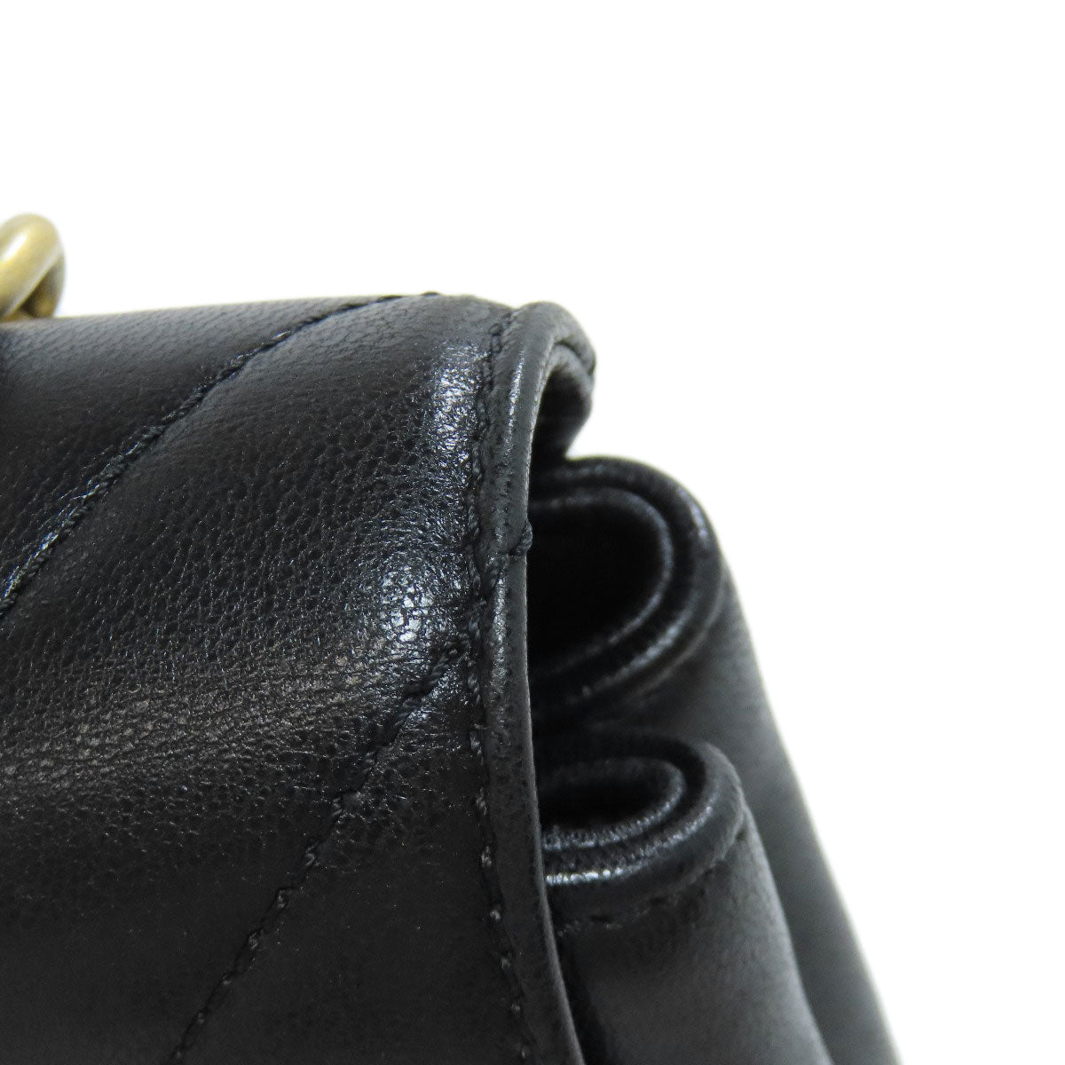 CHANEL – V-Stitch 2-Way Shoulder Bag – Black Lambskin with Gold-Tone Metal – Karl Lagerfeld Collection 2018 – 100% Authentic ✨Previously Owned Very Good Condition ~33% Off MSRP