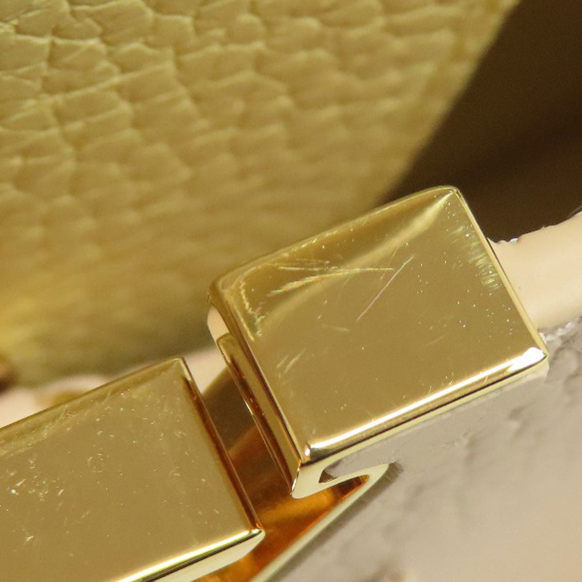 LOUIS VUITTON – Capucines BB Handbag– Taurillon Clemence Leather