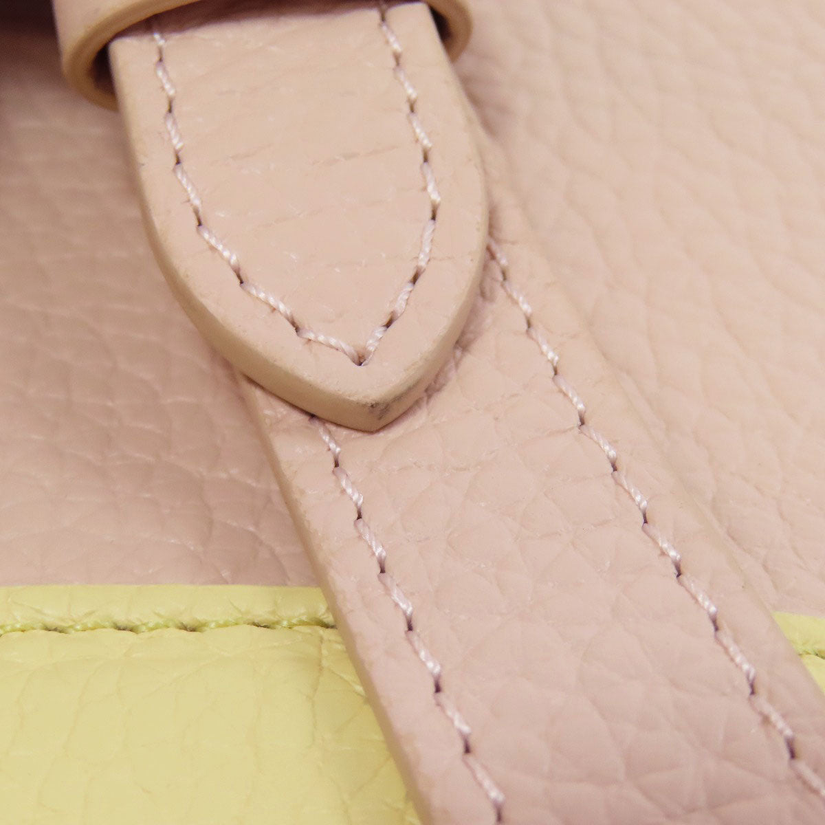 LOUIS VUITTON – Capucines BB Handbag– Taurillon Clemence Leather