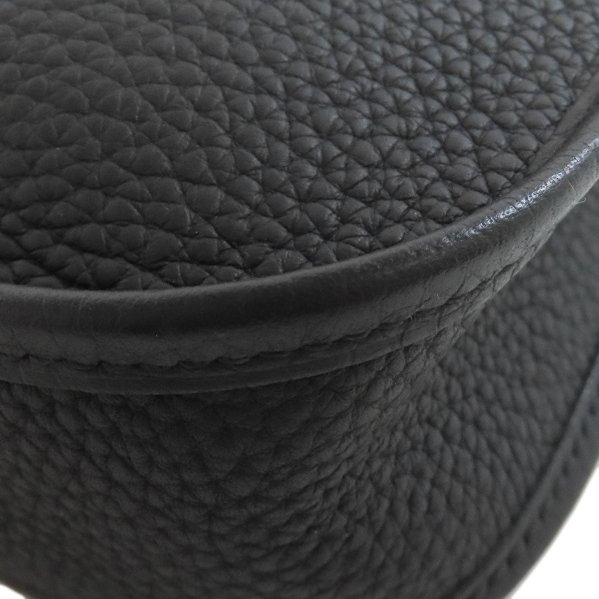 HERMÈS – Evelyn TPM Shoulder Bag – Taurillon Clemence – Gold Metal Hardware  (X Stamp)