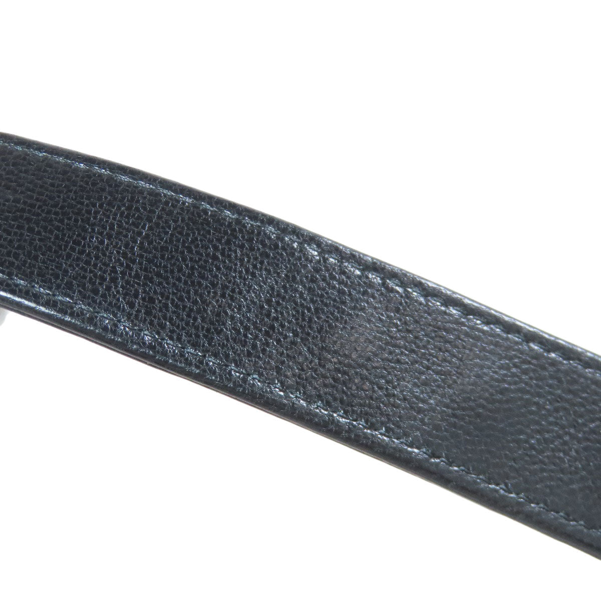 CHANEL 19 Wallet on Chain – Shiny Lambskin, Gold-Tone, Silver-Tone & Ruthenium-Finish Metal, Black 100% Authentic ✨Very Good Pre Owned Condition say