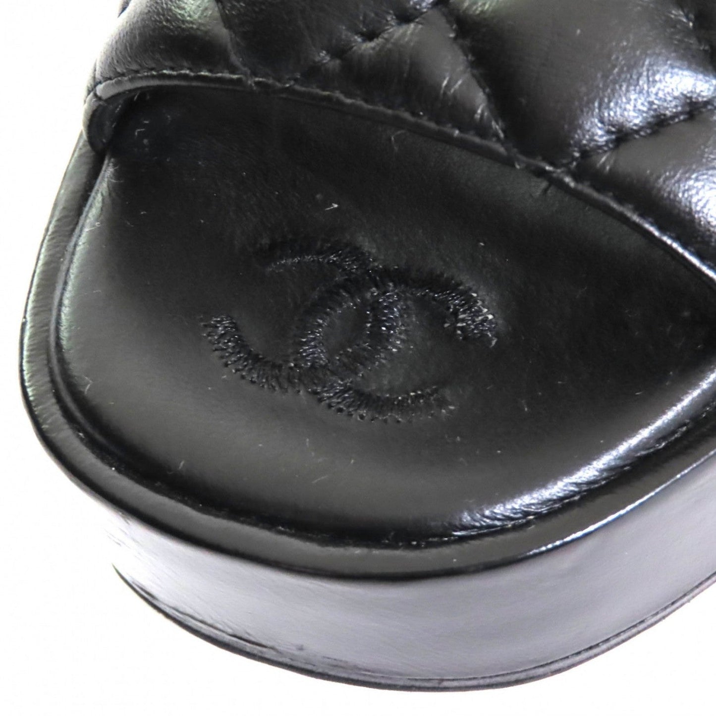 CHANEL Sandals – Black Leather – Size 37 – Collection 24P –