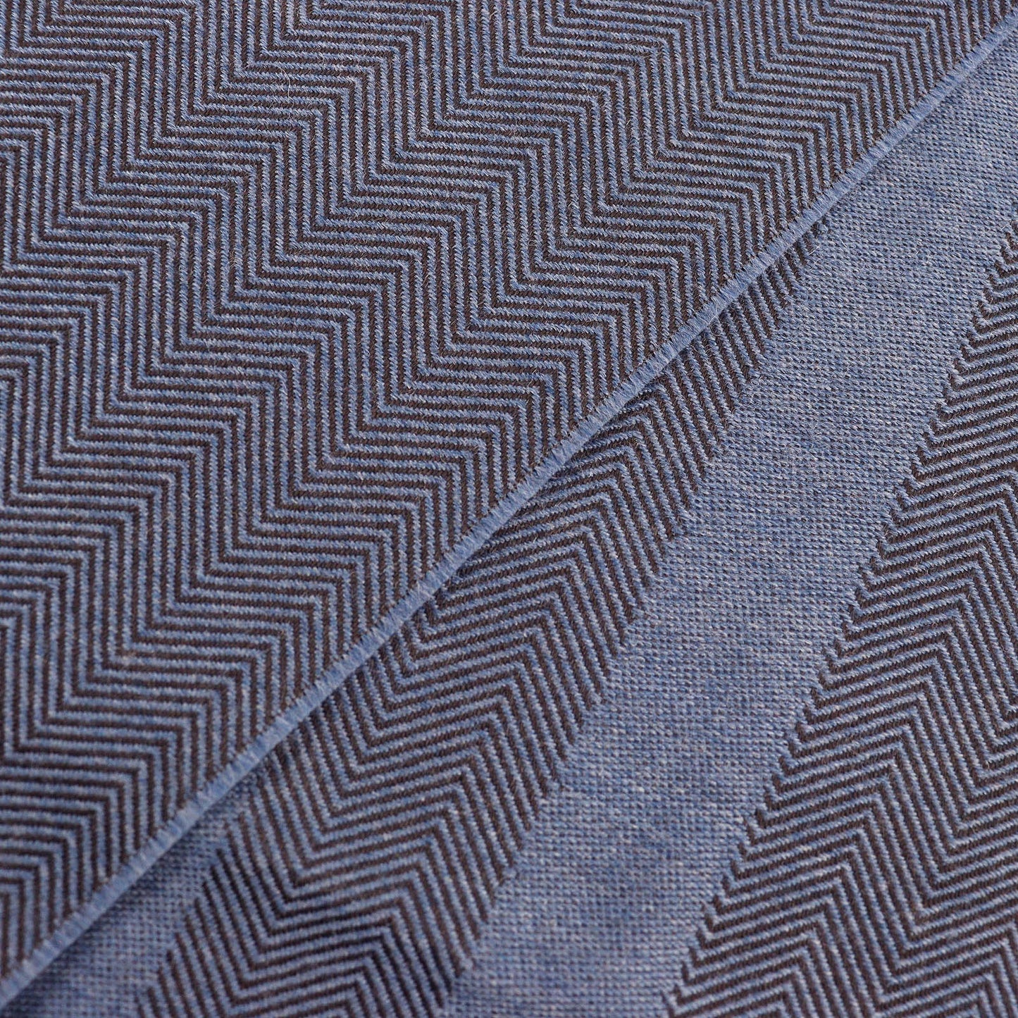 Gucci Scarf wool Navy mens /Unisex 100% Authentic ✨Excellent Pre Owned Hardly Used ~30% Off MSRP