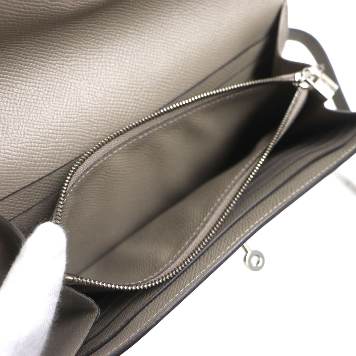 HERMÈS – Long Wallet Purse – Epsom Leather – Beige –