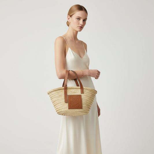 LOEWE Basket  Medium – Raffia & Leather – 2020 – 100% Authentic ✨Very good Pre-Owned Condition