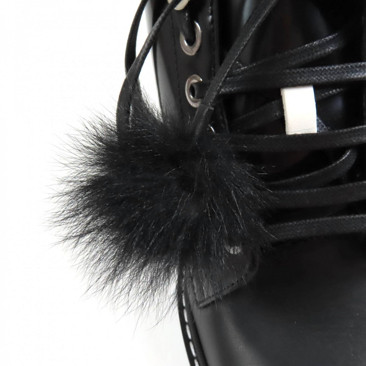 JIMMY CHOO – SNOW FLAT Short Boots Size 39.5.   100% Authentic Excellent Pre-Owned ✨Unused Condition