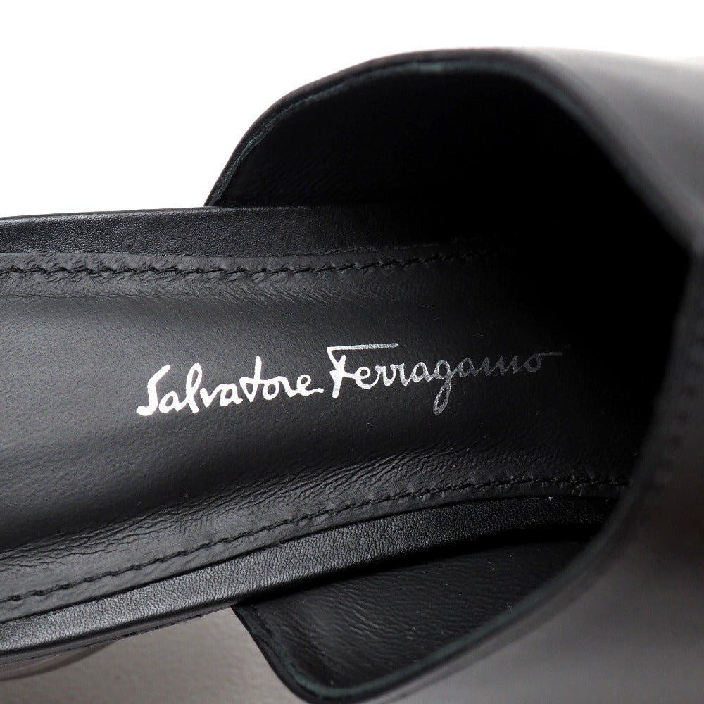 Salvatore Ferragamo – Mule – Black Leather – Size 8 – 100% Authentic Pre-Owned ✨Unused / Store Display Condition ~23% off MSRP