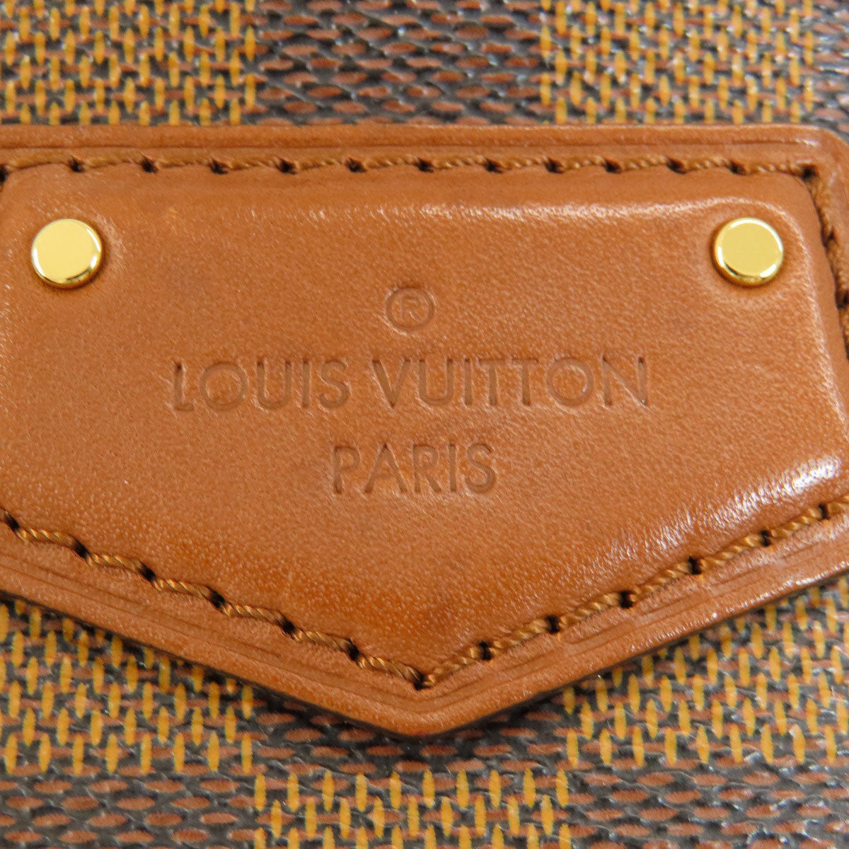 Louis Vuitton Belmont Damier Ebene             100% Authentic                                            ✨Very Good Pre-Owned Condition                 ~30 % off MSRP