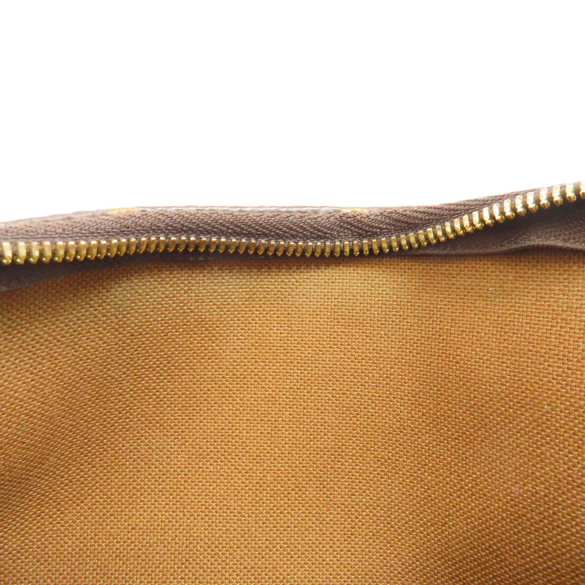 Louis Vuitton        Multi Pochette Accessoires 100% Authentic ✨Excellent Pre-Owned Condition with Minor Wear ~28% off MSRP