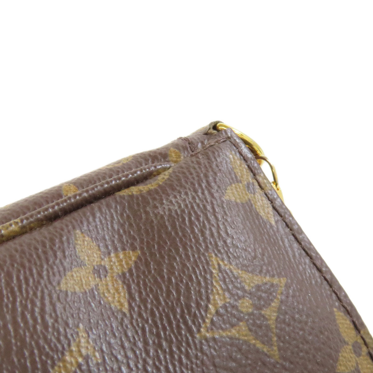 Louis Vuitton        Multi Pochette Accessoires 100% Authentic ✨Excellent Pre-Owned Condition with Minor Wear ~28% off MSRP