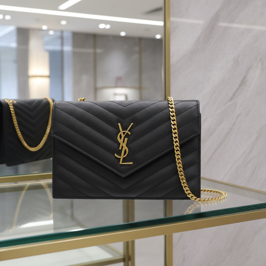 SAINT LAURENT – Envelope Cassandra Chain Wallet – Black Calfskin with Gold-Tone Hardware – 100% Authentic ✨Previously Owned A Rank ~38% Off MSRP