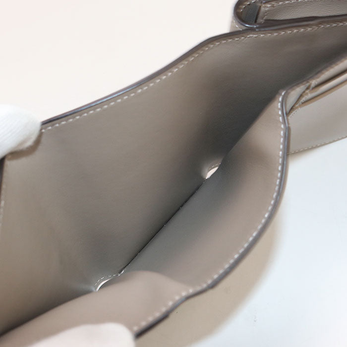 FENDI – FF Diamond Three-Fold Wallet – Gray Leather – 100% Authentic ✨Excellent Pre-Owned Condition ~22% Off MSRP