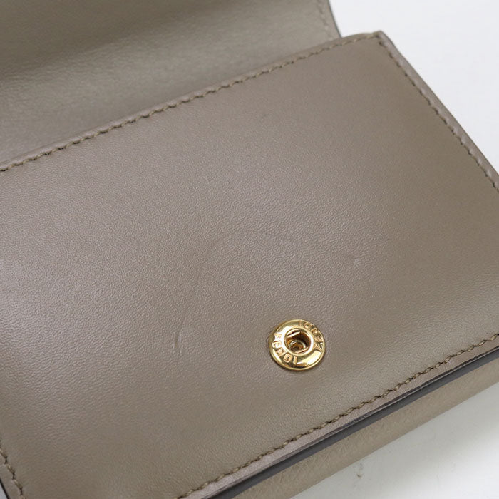 FENDI – FF Diamond Three-Fold Wallet – Gray Leather – 100% Authentic ✨Excellent Pre-Owned Condition ~22% Off MSRP
