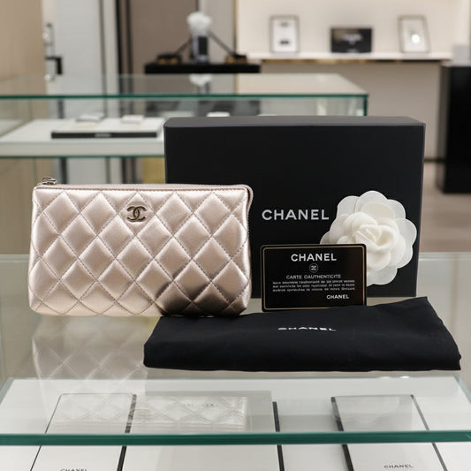 CHANEL Matelassé Lambskin – Metallic Pink – 100% Authentic ✨Pre-Owned Excellent Condition     ~ 33% off MSRP