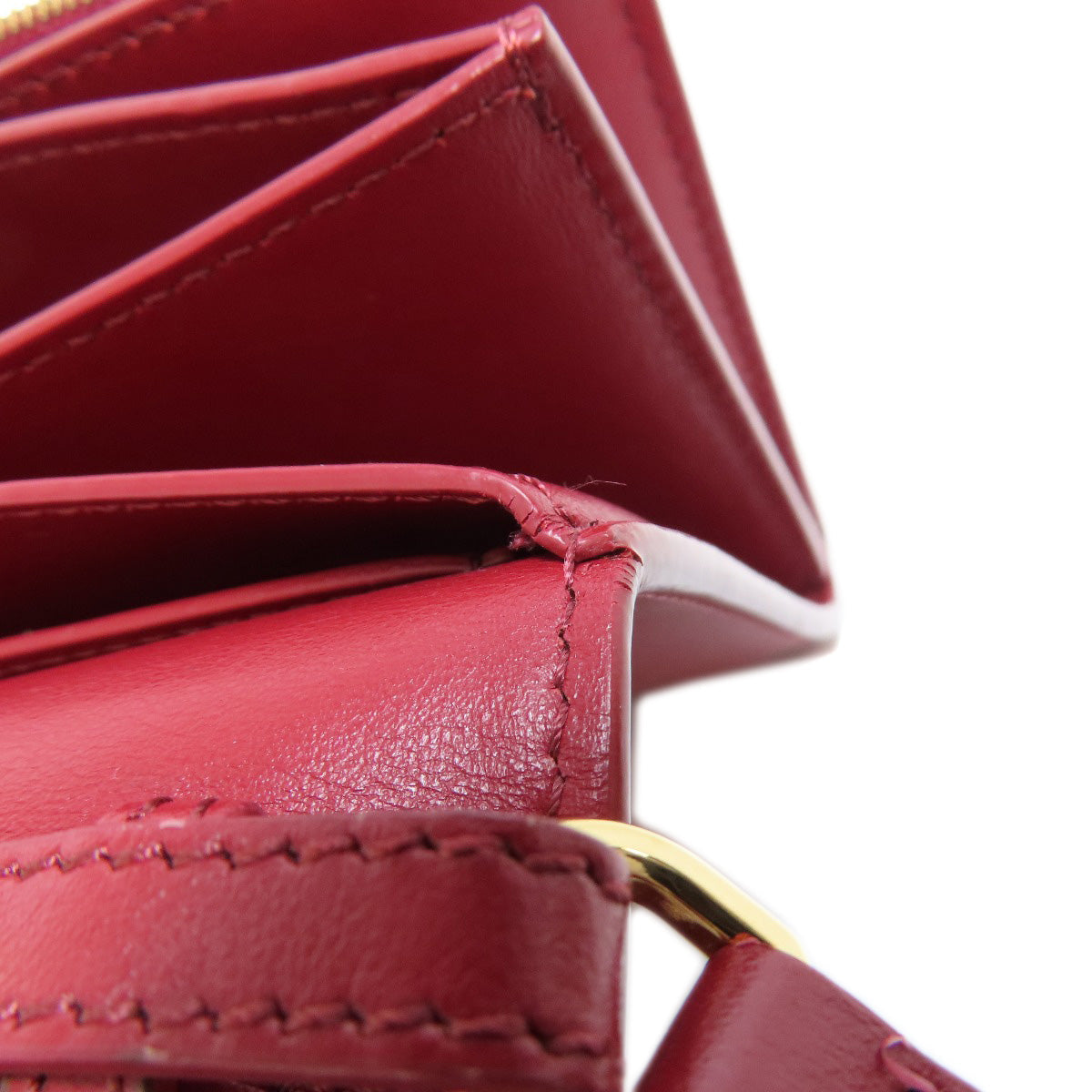 BURBERRY – Long Shoulder Wallet – Red Leather – 100% Authentic ✨Previously Owned Very Good Condition ~32% Off MSRP