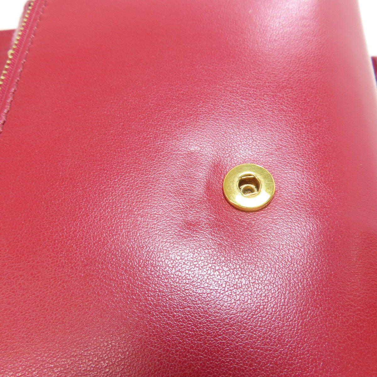 BURBERRY – Long Shoulder Wallet – Red Leather – 100% Authentic ✨Previously Owned Very Good Condition ~32% Off MSRP