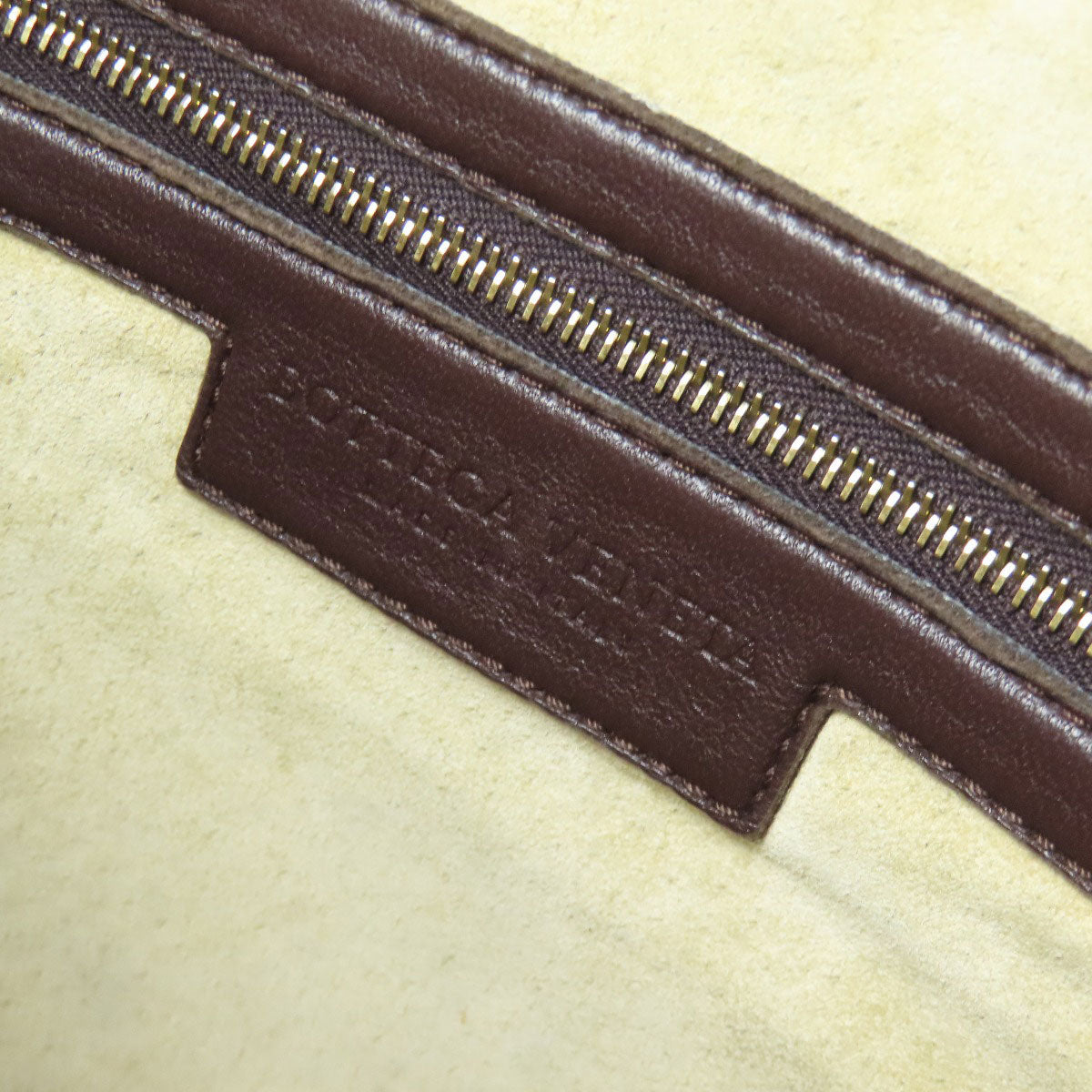 BOTTEGA VENETA – Intrecciato “One Belt” Shoulder Bag – Brown Calfskin – 100% Authentic ✨Previously Owned Very Good Condition ~34% Off MSRP