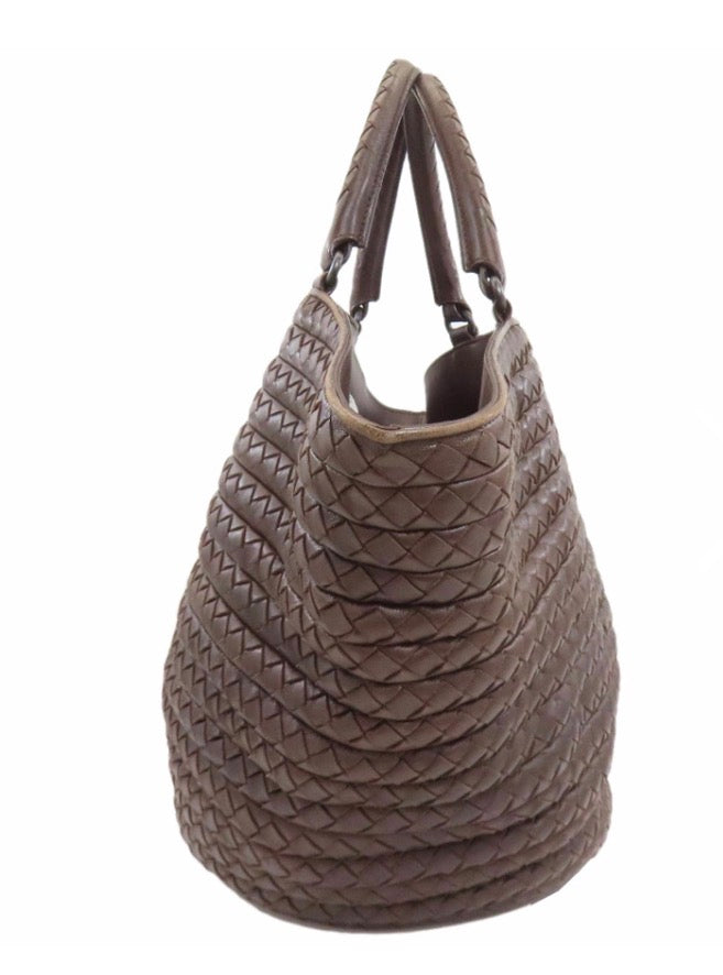 Bottega Veneta Intrecciato Pleated Basket Tote Fondant Brown Calfskin Previously owned Authentic