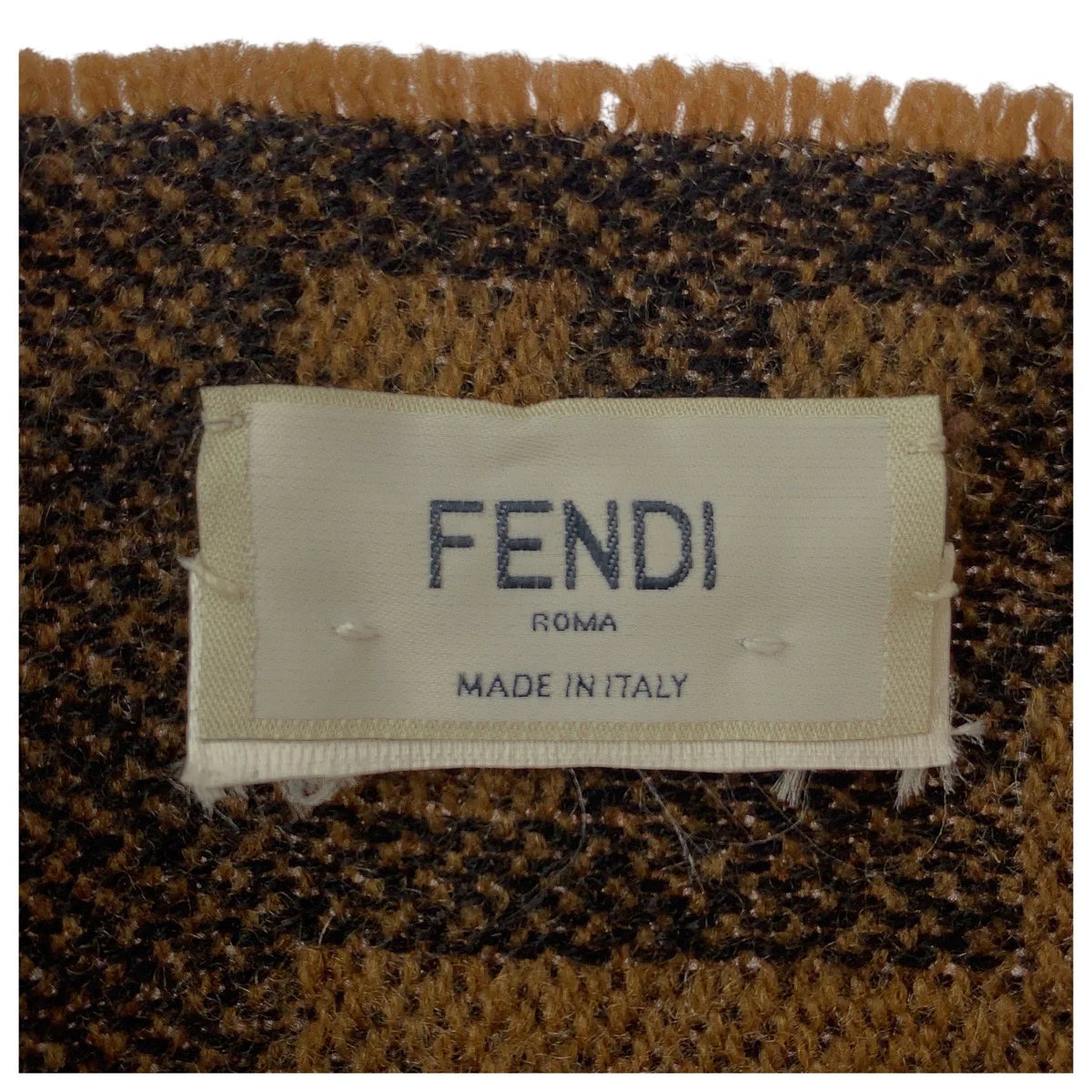 FENDI – Zucca Wool Stall / Muffler – Brown Wool – 100% Authentic ✨Previously Owned Very Good Condition ~25% Off MSRP
