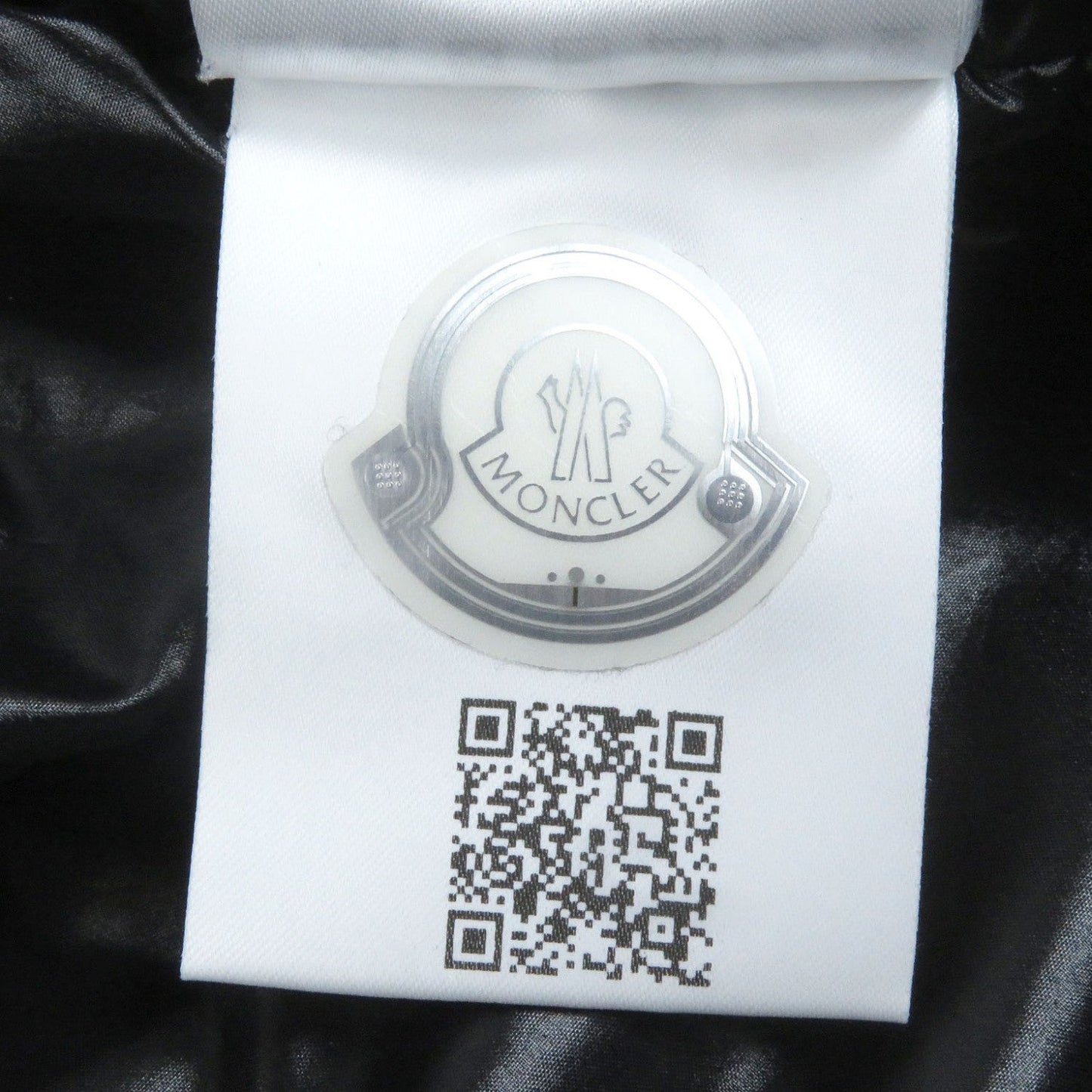 MONCLER – MONTCLA GIUBBOTTO Down Jacket – Black Nylon – Men’s Size 3