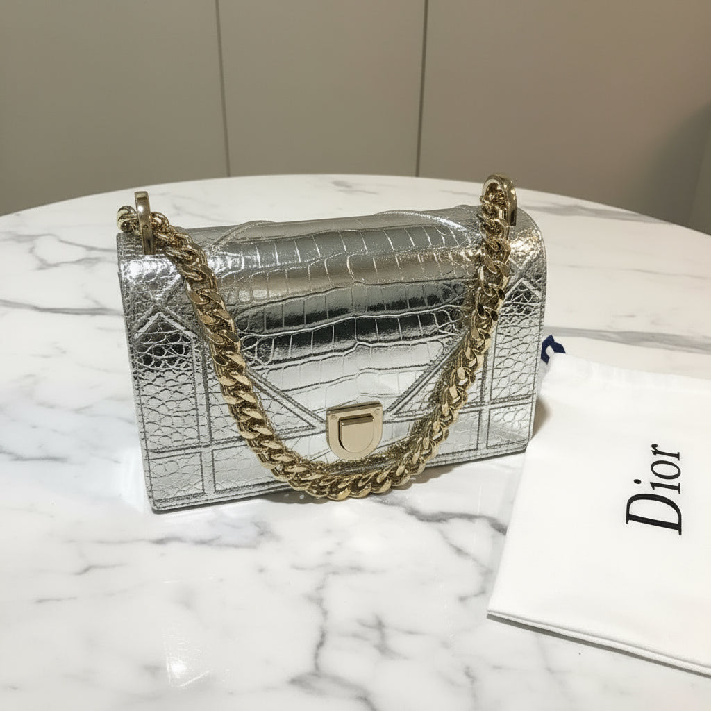 DIOR – Diorama Small Flap Shoulder Bag – Silver Leather – 100% Authentic ✨Previously Owned ~41% Off MSRP