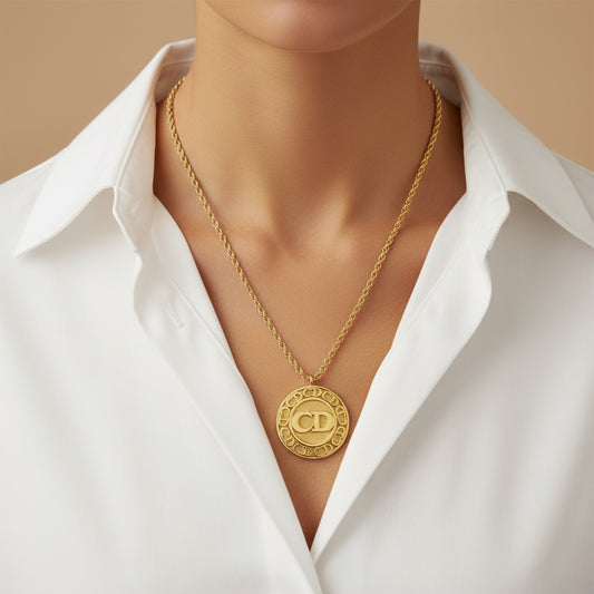 DIOR Metal Gold Necklace 100% Authentic Very Good ✨ Previously Owned Condition ~37% Off MSRP