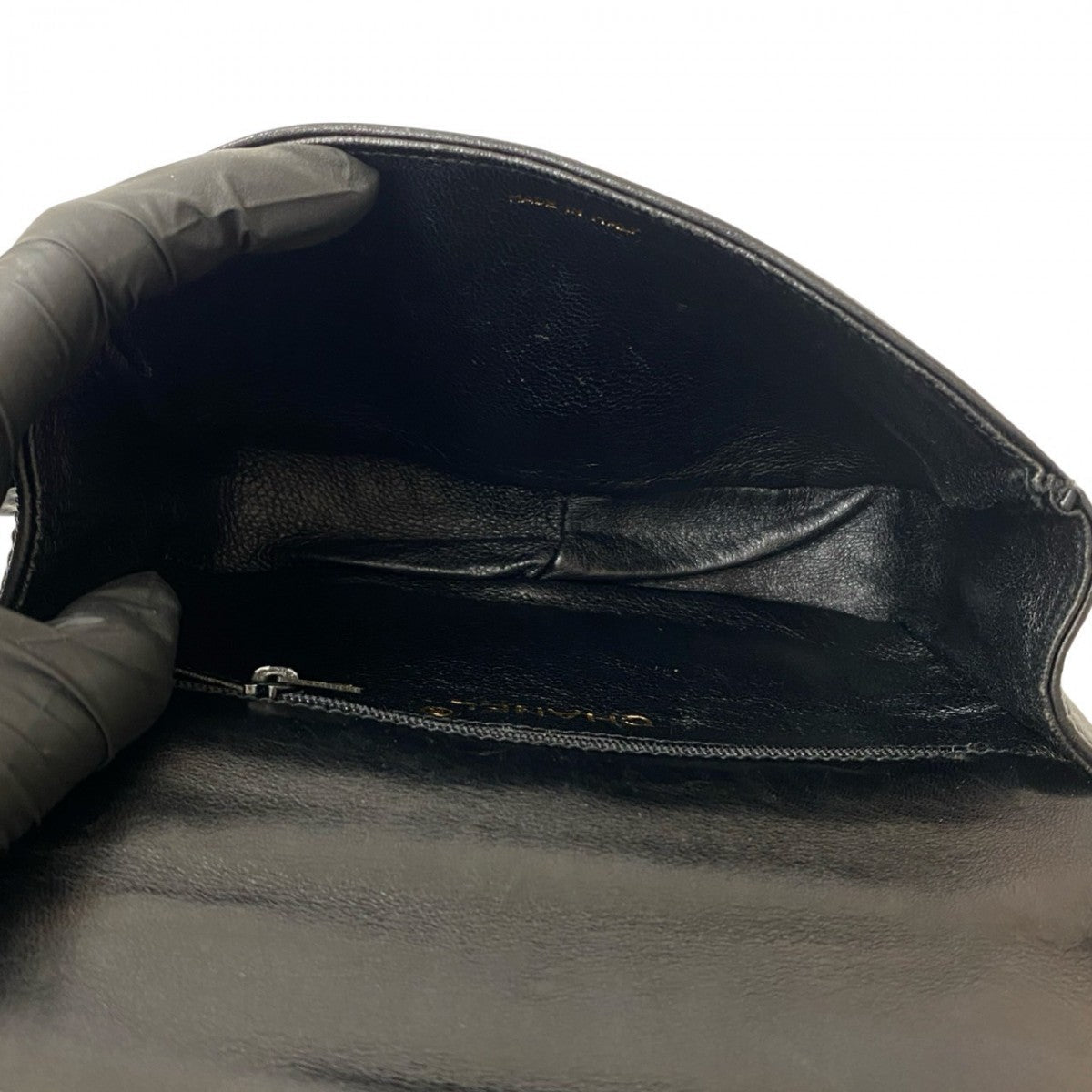 CHANEL – Lambskin Shoulder Bag – COCO Mark – Vintage 0-Series (1986–1988) – 100% Authentic ✨ Previously Owned Excellent Condition ~74% Off MSRP