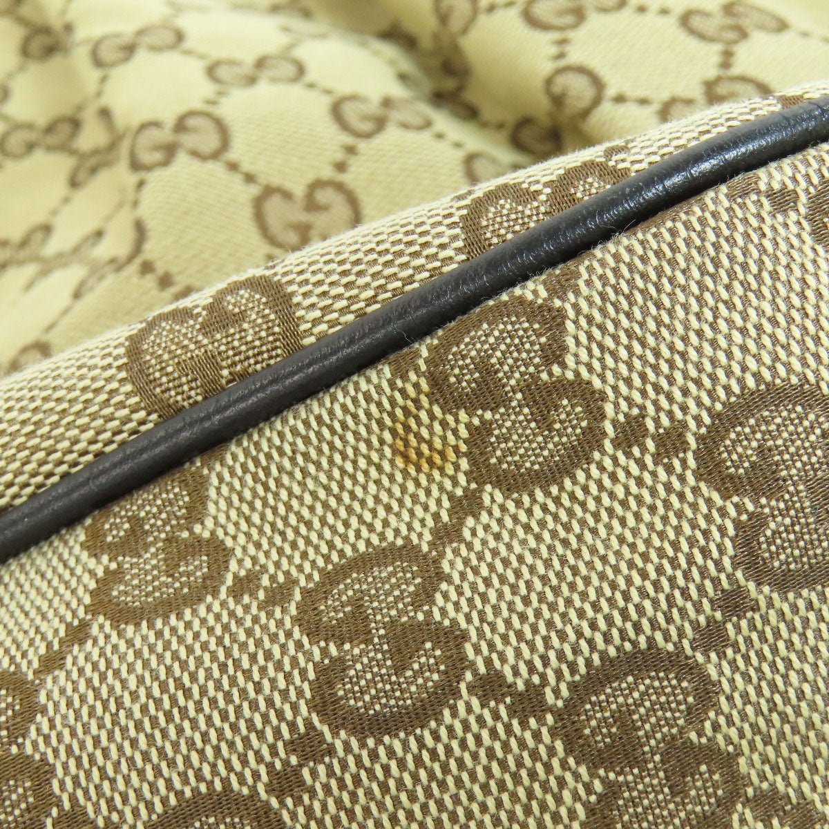 GUCCI Sukey Shoulder Bag  GG Canvas Brown 100% Authentic Very Good ✨ Perviously-Owned Condition ~24% Off MSRP