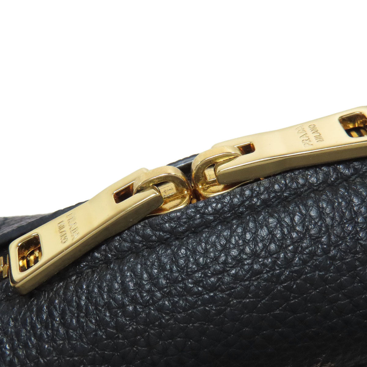 PRADA – Black Leather 2WAY Structured Handbag – With Shoulder Strap kk– 100% Authentic ✨Previously Owned Very Good Condition ~36% Off MSRP