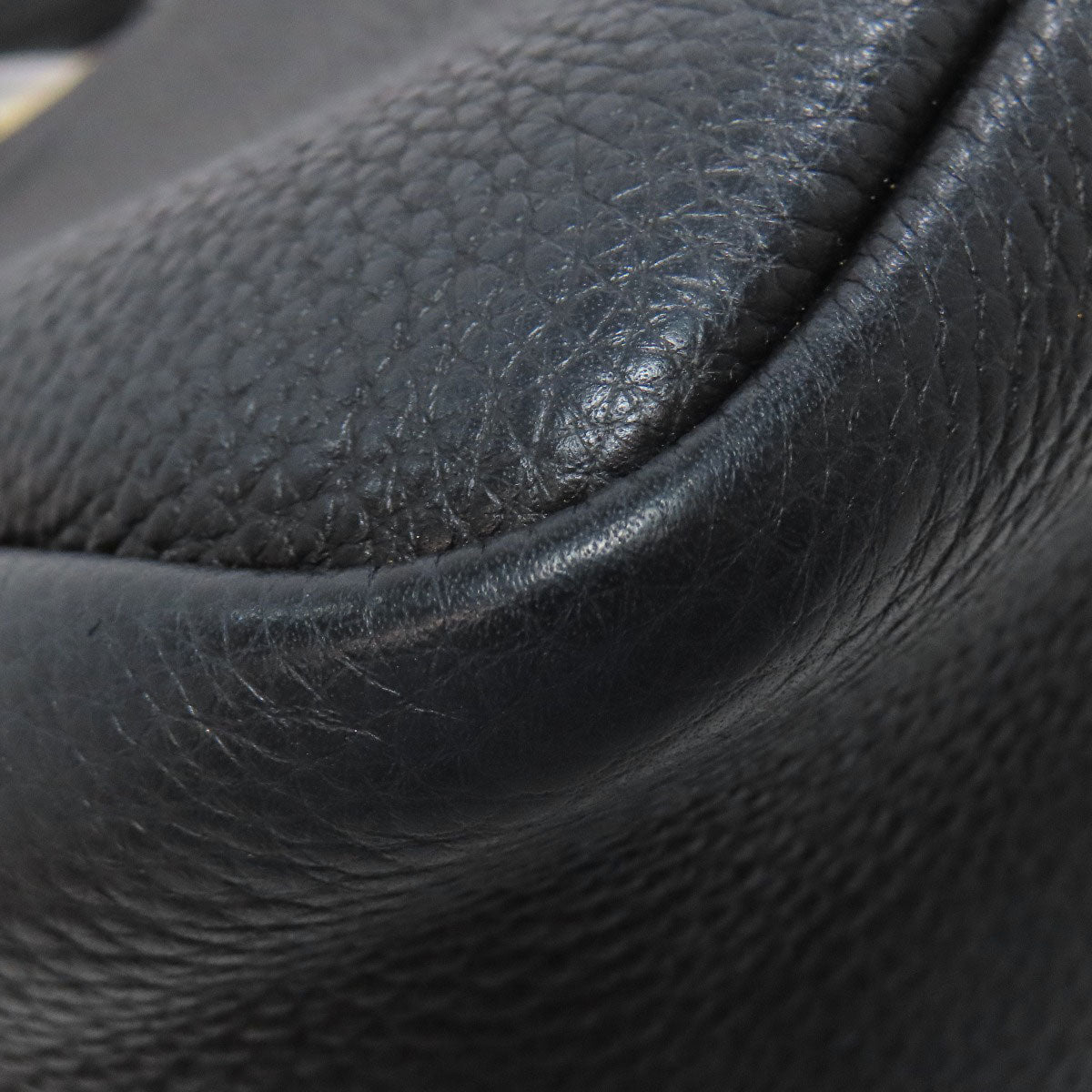 PRADA – Black Leather 2WAY Structured Handbag – With Shoulder Strap kk– 100% Authentic ✨Previously Owned Very Good Condition ~36% Off MSRP