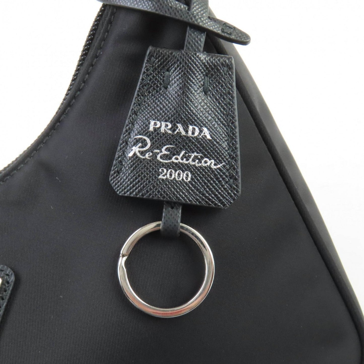 PRADA – Re-Edition 2000 Tessuto Nylon Shoulder Bag – Black – 100% Authentic ✨Previously Owned Excellent Condition ~38% Off MSRP