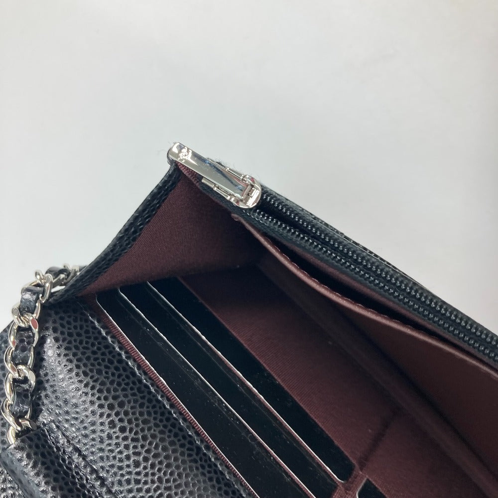 CHANEL Chain Wallet in Black Quilted Caviar Leather Vintage