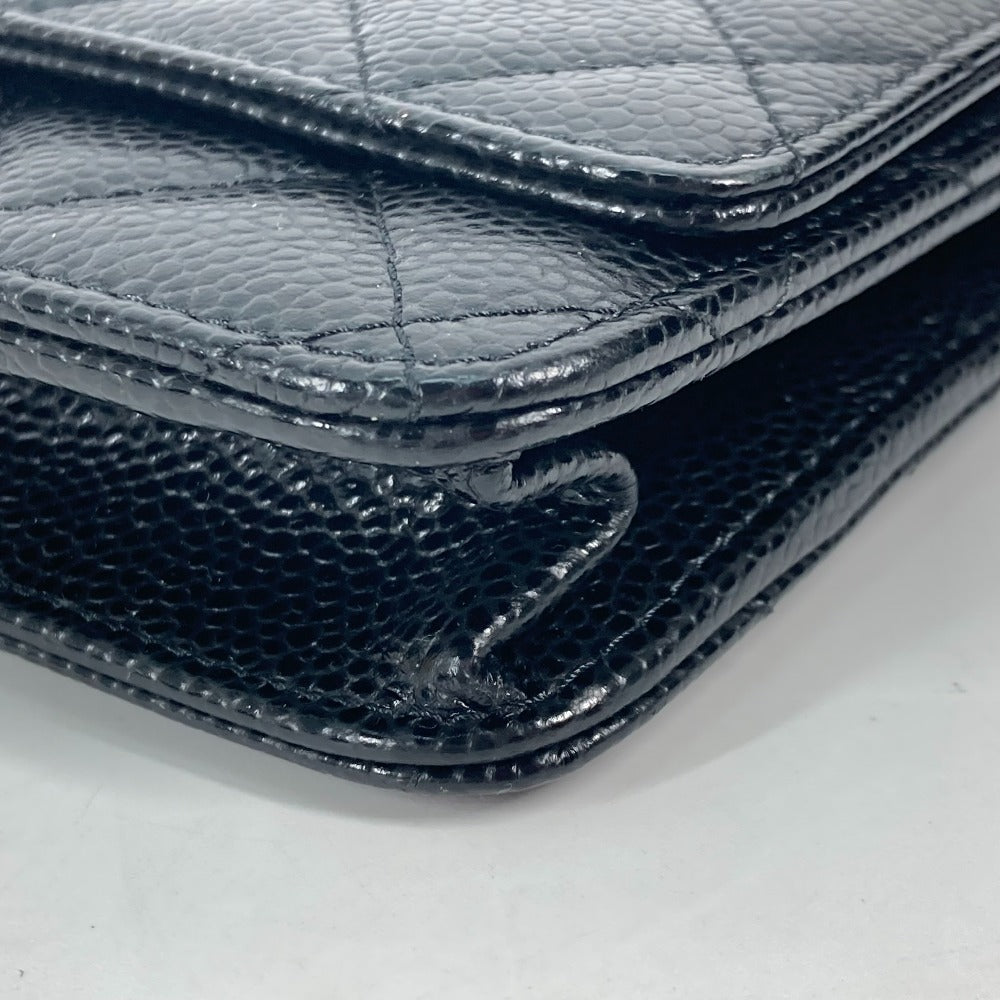 CHANEL Chain Wallet in Black Quilted Caviar Leather Vintage