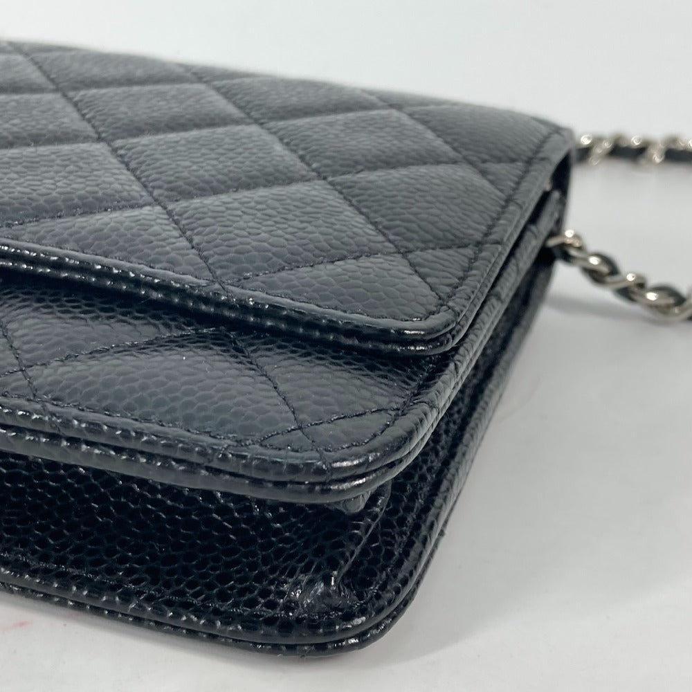 CHANEL Chain Wallet in Black Quilted Caviar Leather Vintage
