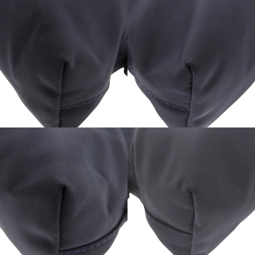 BURBERRY - Cosmetics Pouch – Nylon – Designed by Christopher Bailey – 2018 – 100% Authentic Pre - Owned - LLUXE.CA