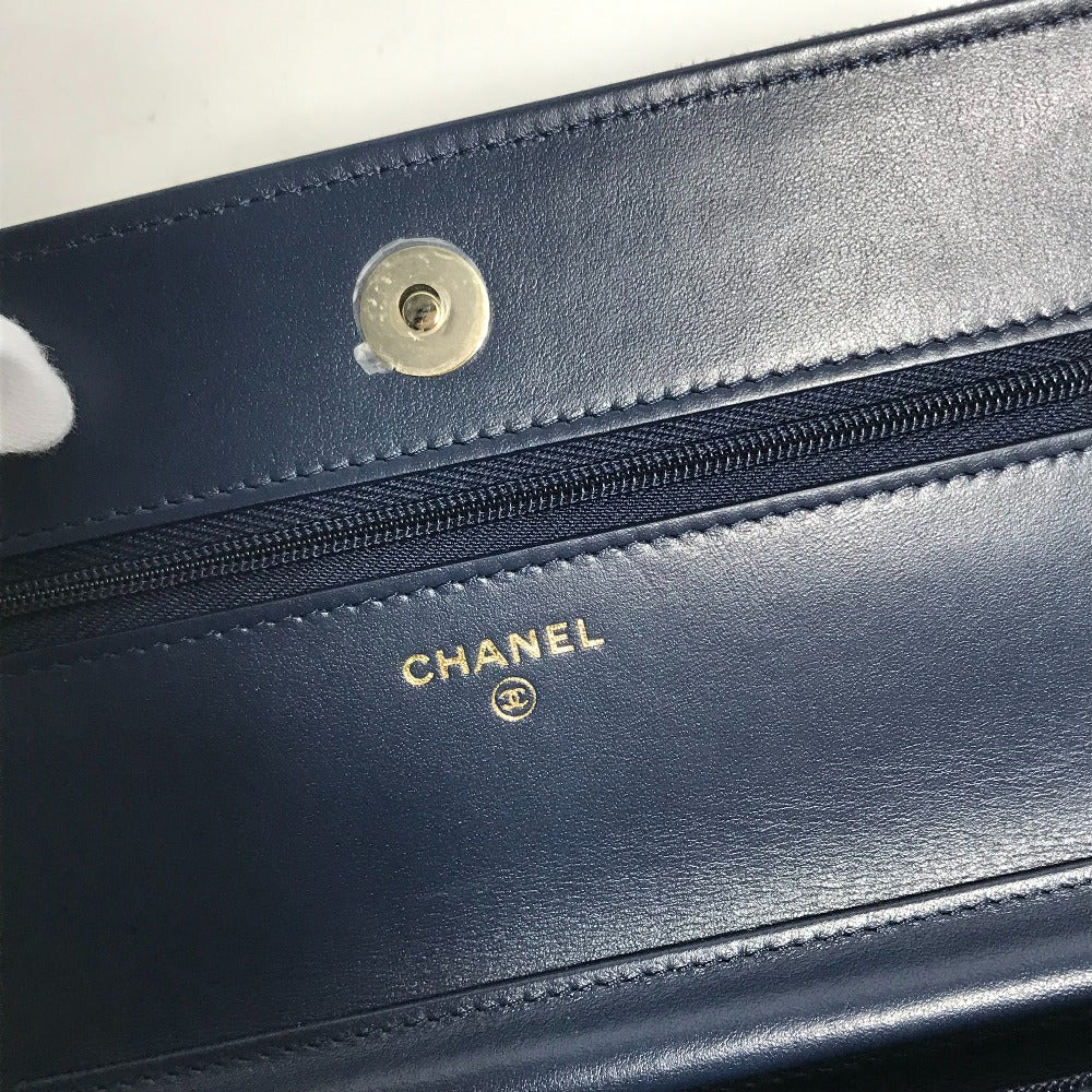 CHANEL AP0250 Long Wallet on Chain in Denim Blue Matelassé – Quilted ,Designed by Karl Lagerfeld, 2020s, 100% Authentic Pre - Owned item No. 30860 - 22790 - 1 Never used / store - fresh see - LLUXE.CA