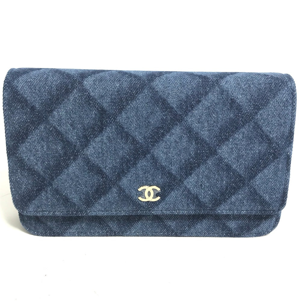 CHANEL AP0250 Long Wallet on Chain in Denim Blue Matelassé – Quilted ,Designed by Karl Lagerfeld, 2020s, 100% Authentic Pre - Owned item No. 30860 - 22790 - 1 Never used / store - fresh see - LLUXE.CA