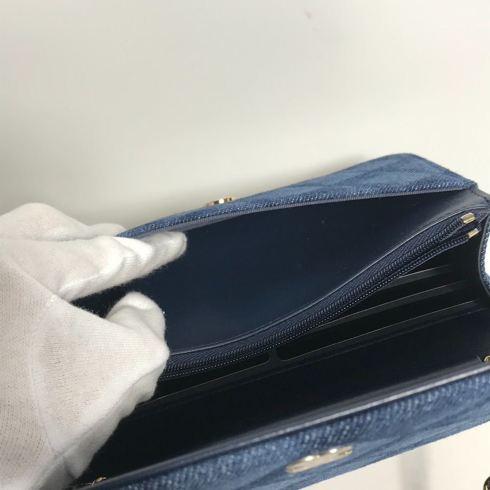 CHANEL AP0250 Long Wallet on Chain in Denim Blue Matelassé – Quilted ,Designed by Karl Lagerfeld, 2020s, 100% Authentic Pre - Owned item No. 30860 - 22790 - 1 Never used / store - fresh see - LLUXE.CA