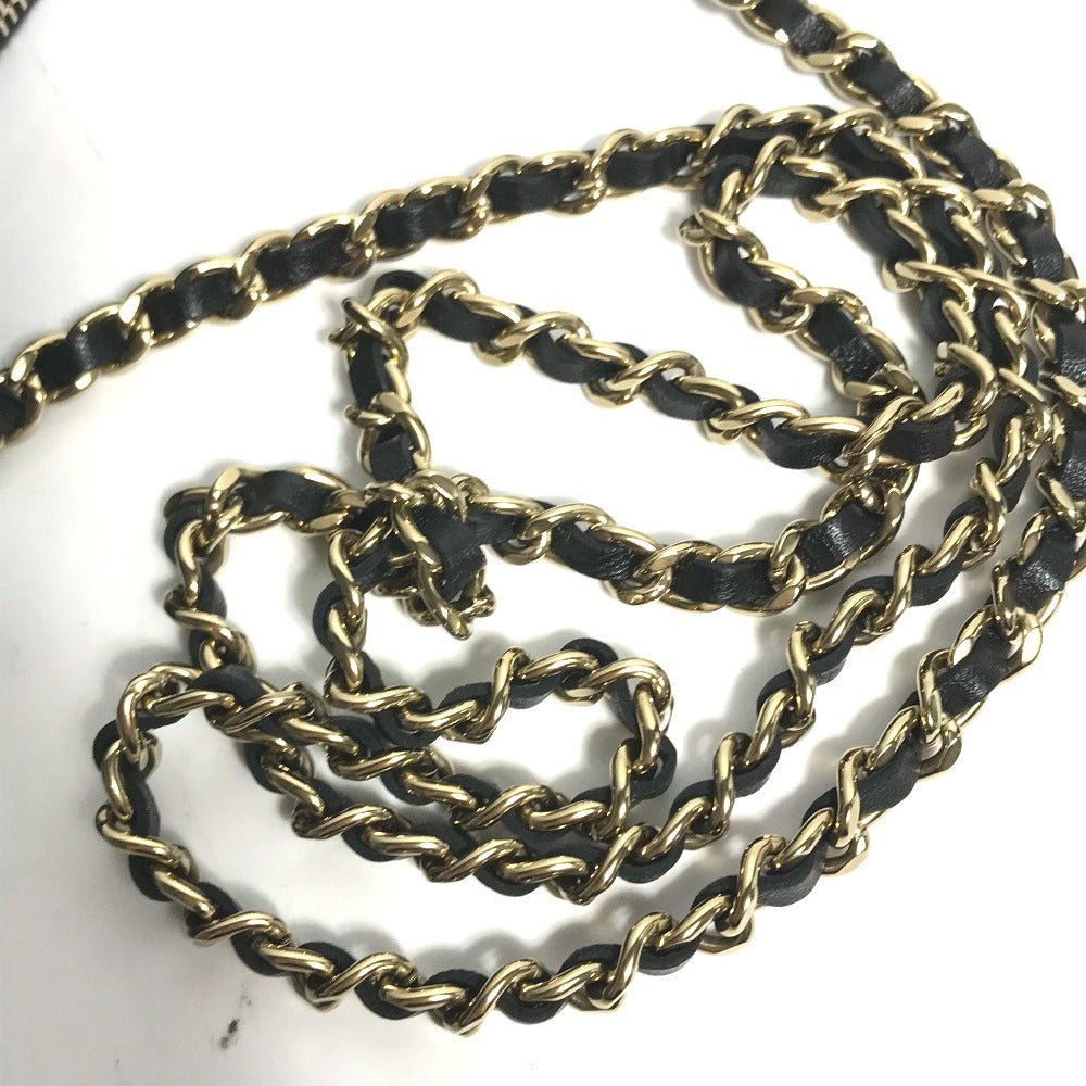 CHANEL AP2096 COCO Mark Phone Case Wallet on Chain in Black Lambskin – Matelassé Quilted, Item No. KO - 231114 - 29 Designed by Karl Lagerfeld (circa 2019), 100% Authentic Pre - Owned - LLUXE.CA