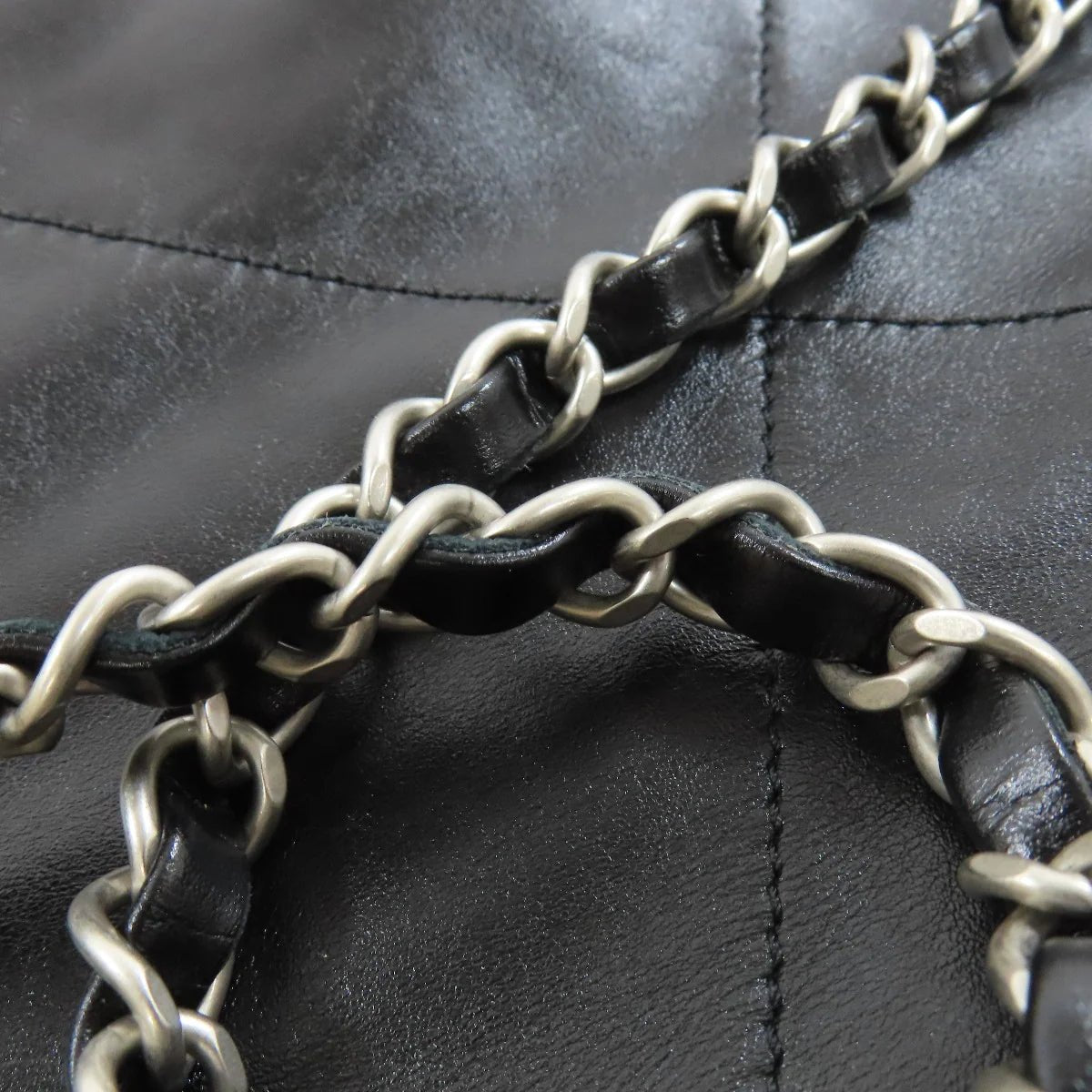 CHANEL – Backpack – Chanel 22 Backpack Silver Metal – Virginie Viard – 2022 – 100% Authentic Pre - Owned - LLUXE.CA