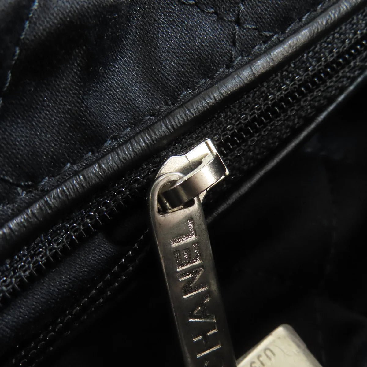 CHANEL – Backpack – Chanel 22 Backpack Silver Metal – Virginie Viard – 2022 – 100% Authentic Pre - Owned - LLUXE.CA