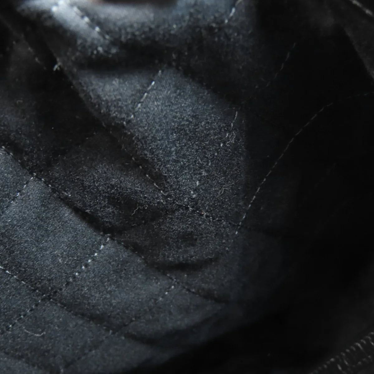 CHANEL – Backpack – Chanel 22 Backpack Silver Metal – Virginie Viard – 2022 – 100% Authentic Pre - Owned - LLUXE.CA