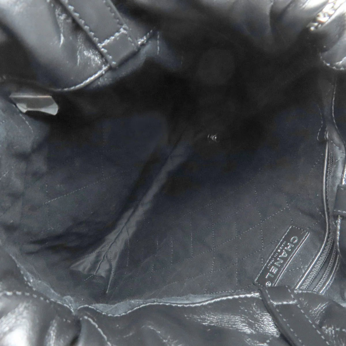 CHANEL – Backpack – Chanel 22 Backpack Silver Metal – Virginie Viard – 2022 – 100% Authentic Pre - Owned - LLUXE.CA